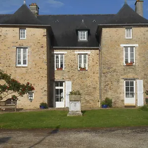 Au Presbytere De Dagmar Erbree